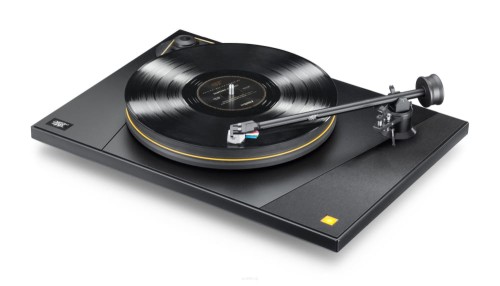 big_MoFi-Electronics-UltraDeck-Turntable-Angle-High-Left2.jpg