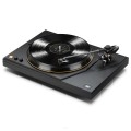 big_0004-MoFi-MasterDeck-Turntable-Black-High-Left-Record.jpg